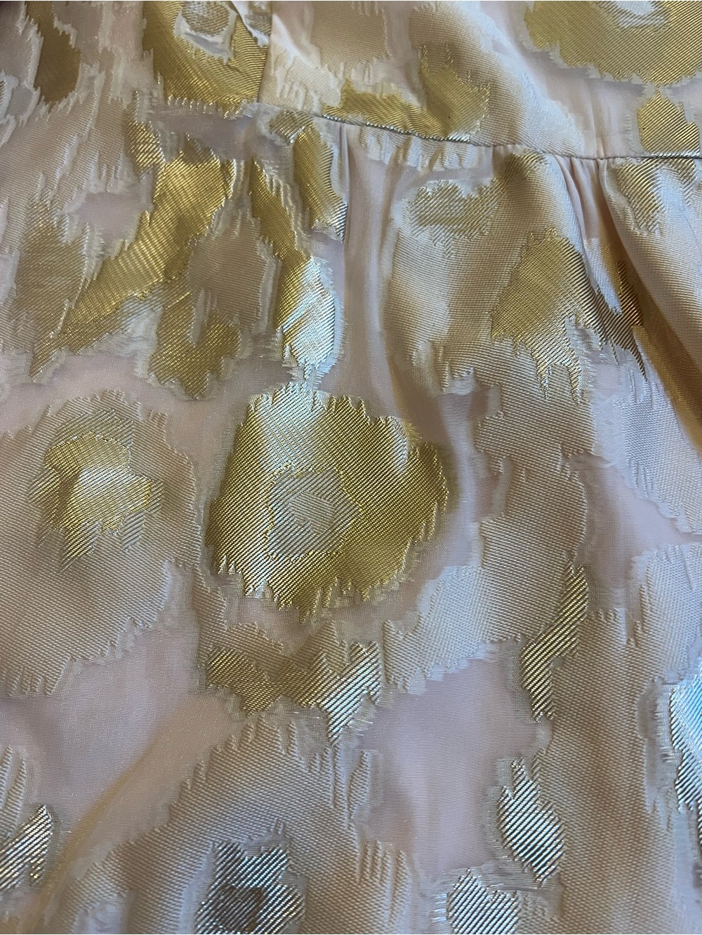 Tucker buck sz L Women’s cram gold Metallic Floral Satin Tunic Dress - Picture 6 of 14